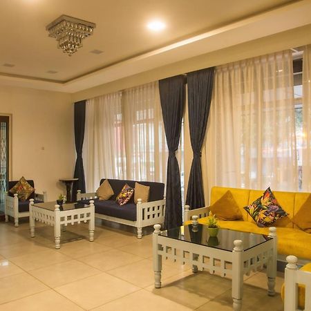 Hotel Geo Bangalore Extérieur photo