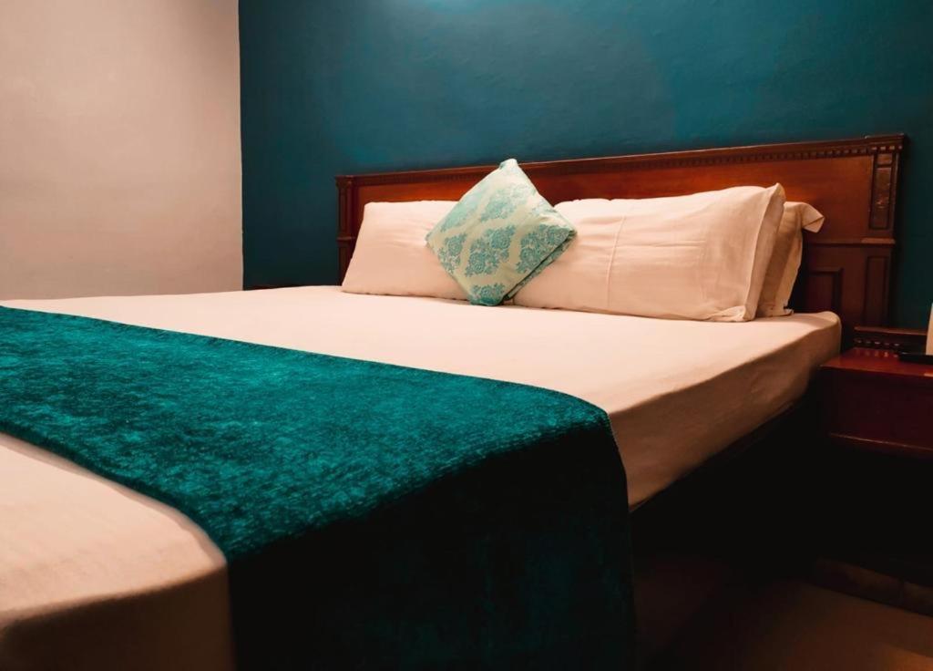Hotel Geo Bangalore Extérieur photo